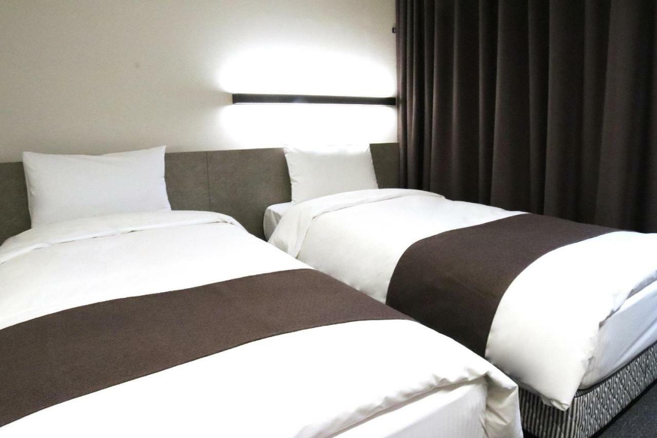 Grand City Hotel Changwon Esterno foto